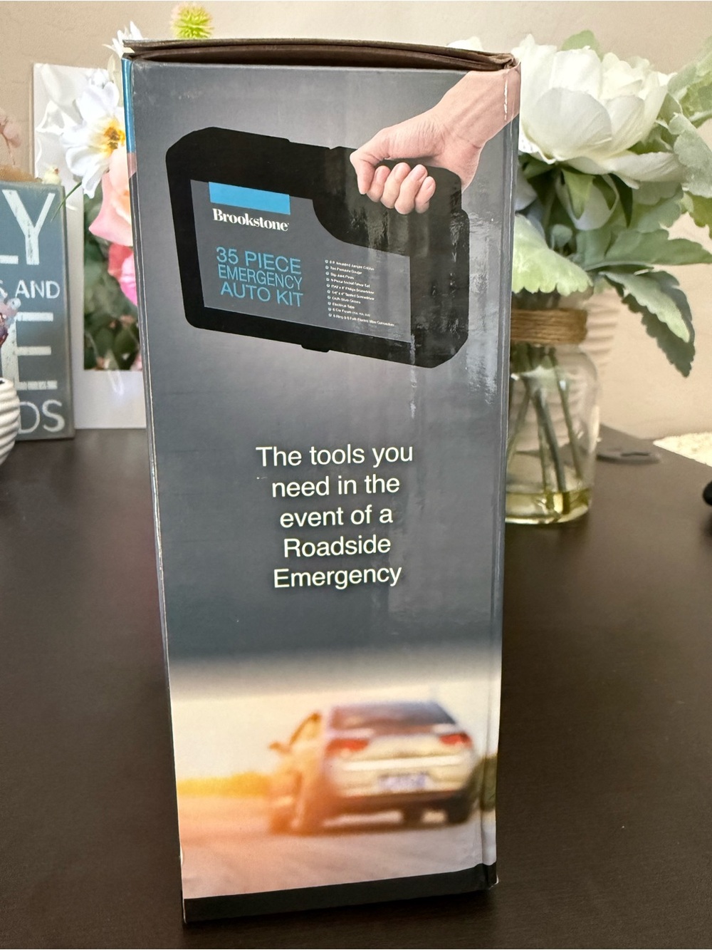 ππ BROOKSTONE 35 PIECE CAR EMERGENCY AUTO KIT. BRAND SEALED IN BOX! - Picture 14 of 16